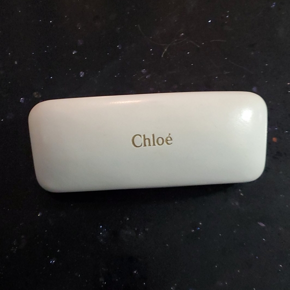 Chloe frames. - Picture 2 of 9